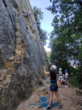 IMG_20250715_102553 ©Initiation aux falaises du Landeyran 
