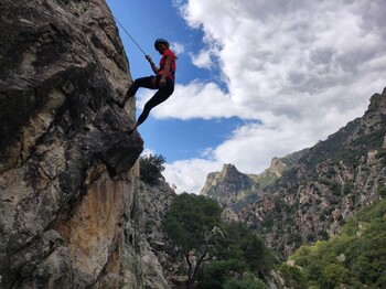 3b611b04-daab-4867-87af-68fa498da402 ©Initiation dans les gorges d'Heric 