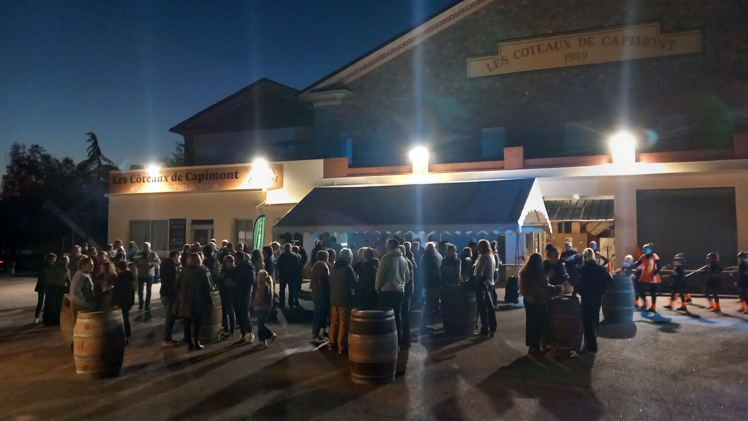 “FÊTE DE LA CAVE COOPÉRATIVE - LES COTEAUX DE CAPIMONT BY ALMA CERSIUS" - 19H
