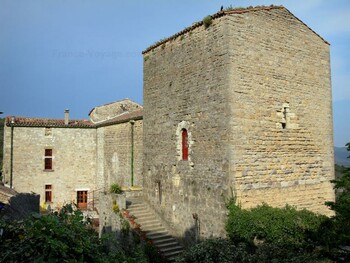 LA TOUR-SUR-ORB - VISITE GUIDÉE DU VILLAGE MÉDIÉVAL