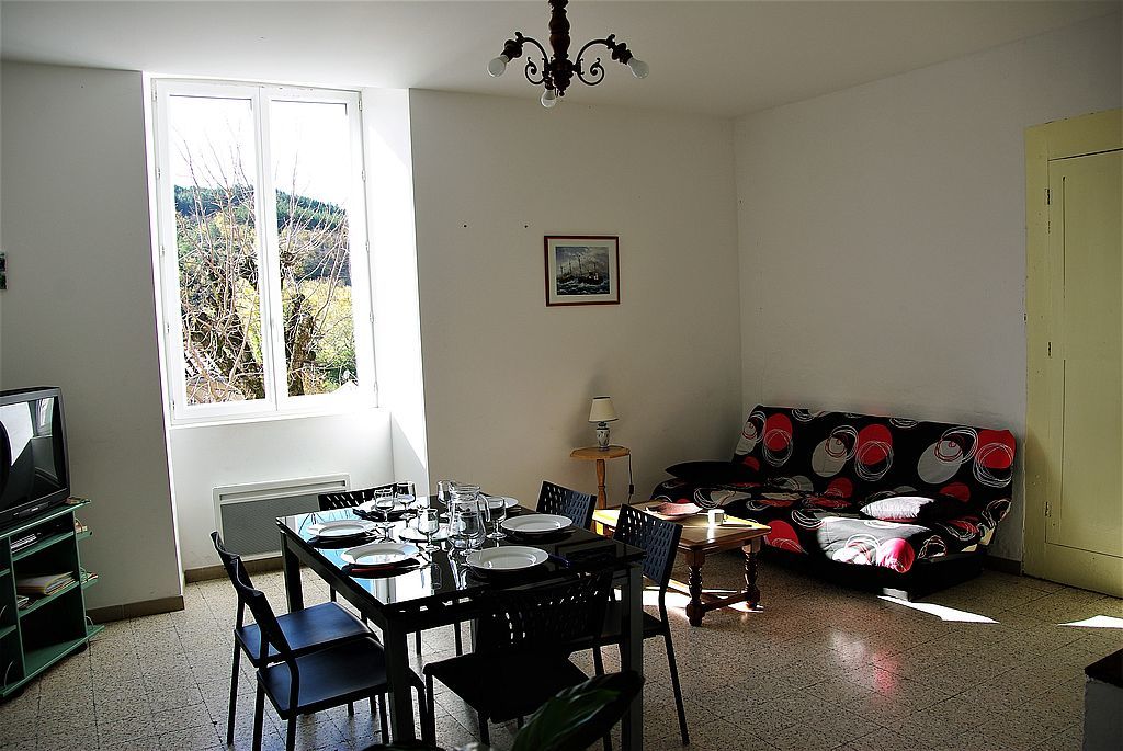 La-Cagarotte-Sejour-vue-1 ©2019-GINOUVES Christine-BESSIERE Roland