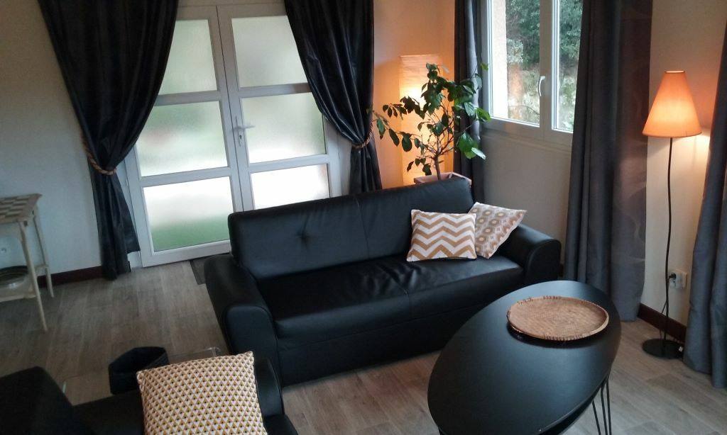 BOUVIER-1ER-ETAGE ©©bouvier