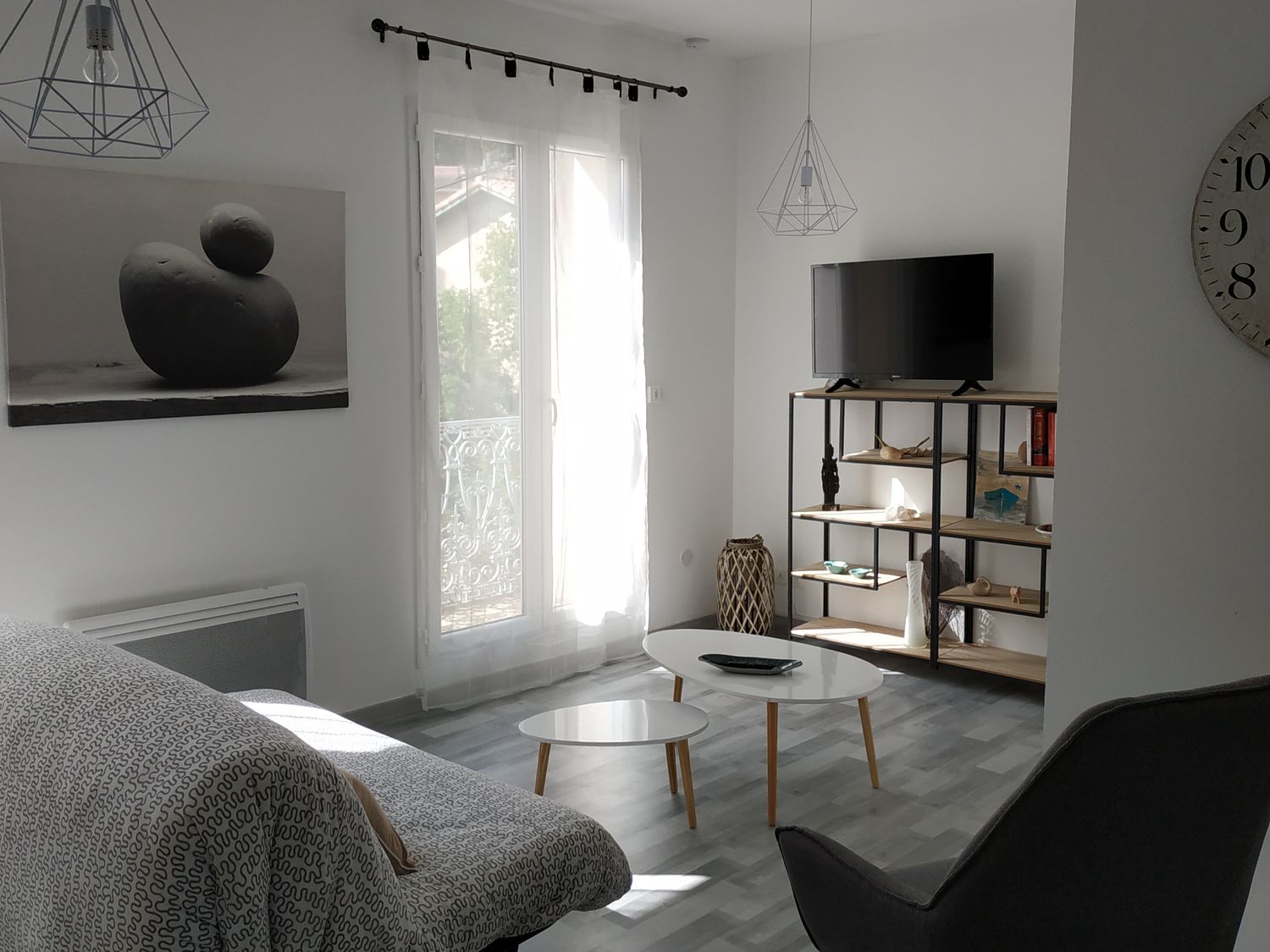 PACARY ANNALIA ©PACARY ANNALIA