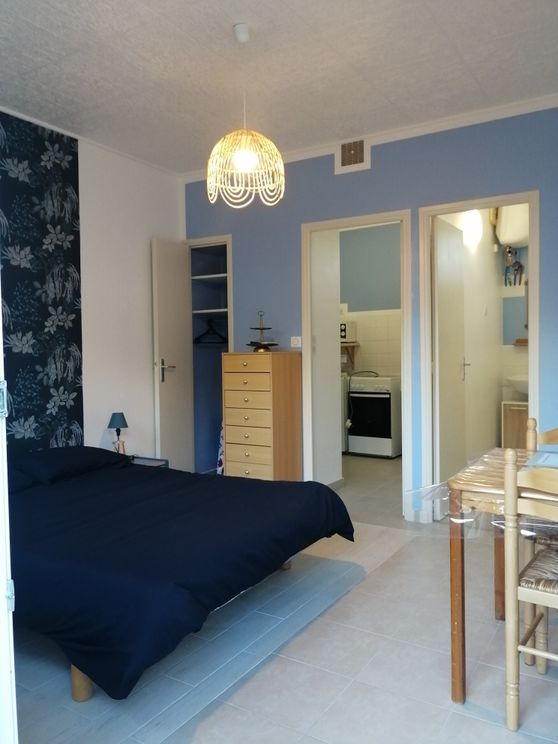 SALON/CHAMBRE ©FABRE