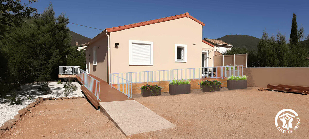 34G31209 - G.Bobola - Fourmi_1 ©©Relai Gîtes de France Hérault