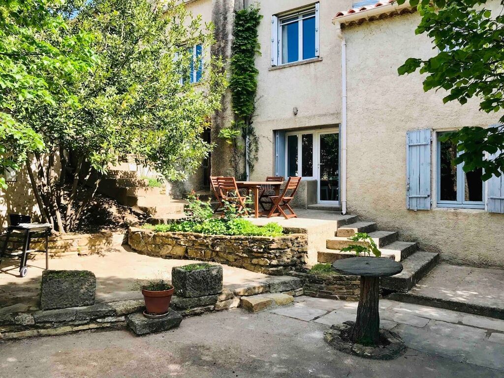 COSTE MARIE-CHANTAL ©coste