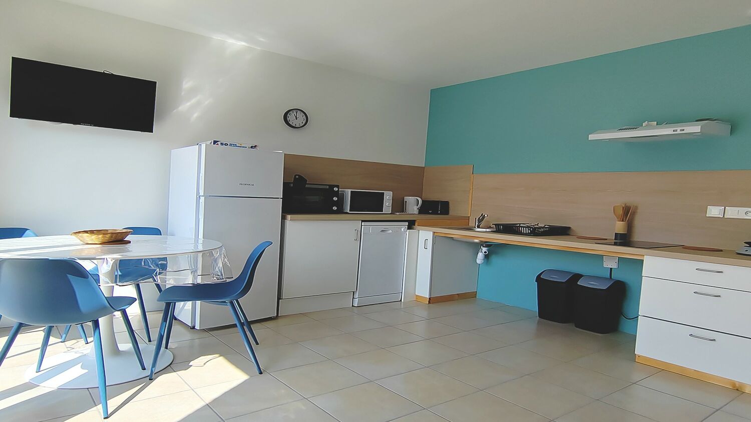 L'iris - Le Manaka les Buis :  Appartement 2 personnes à Lamalou-les-bains_1 ©Karim Debache
