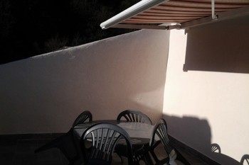 HLOLAR034NO09618_11 ©.