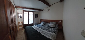 10_20220417_173034_Chambre 1 pano ©SAQUET FABRIZI LUCE