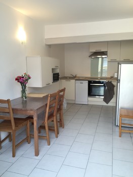 VIOLET CUISINE ©AYNARD MONSERRAT