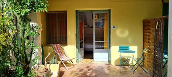 PEREZ BENJAMIN STUDIOS 2 ETOILES LLB ©perez