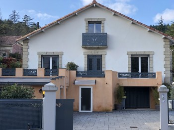 VILLA MALOU ©ME LAMBERTOD