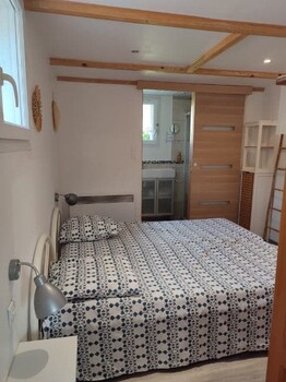 chambre en rez de chausée ©©cabanes