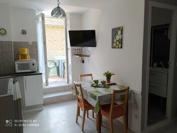 Cuisine-F2-Jonquille ©Etoiles de France