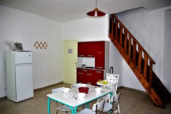 La-Cagarotte-Cuisine-Vue-1 ©2019-GINOUVES Christine-BESSIERE Roland