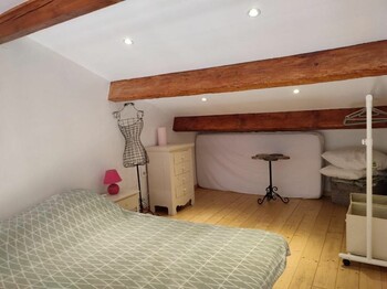 chambre en mezzanine ©©cabanes