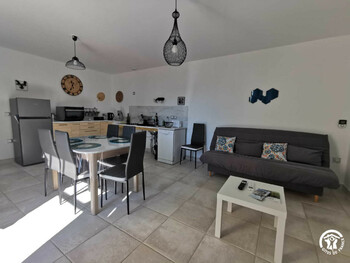 34G31208 - G.Bobola - Cigale_3 ©©Relai Gîtes de France Hérault