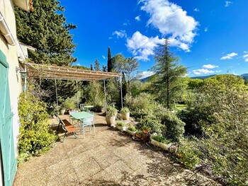 Terrasse Vue jardin ©Régis Bourdot