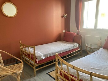 Chambre 2 lits ©vinas