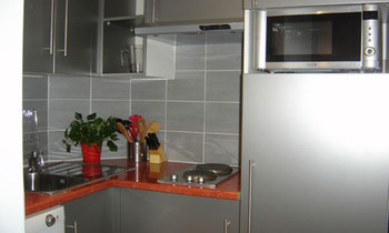 HLOLAR0340007828 ©ADT34