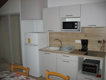 Coin cuisine ©Mairie d'Avène