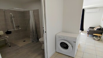 Le Capucine - le Manaka les Buis : Appartement 2 personnes à Lamalou-les-bains_4 ©Karim Debache