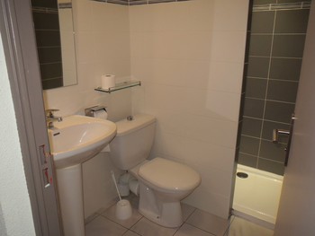 Logis-verts 5 salle d'eau ©les logis verts