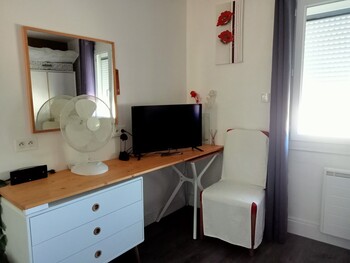 CHAMBRE BUREAU ©CHAMBRE BUREAU