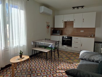 8 ©charmettes 2 kitchenette