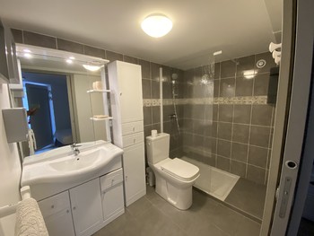 APPART N°1 SDB ©MME LAMBERTOD