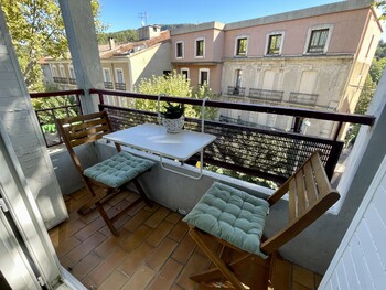 Balcon ©Young Sharon