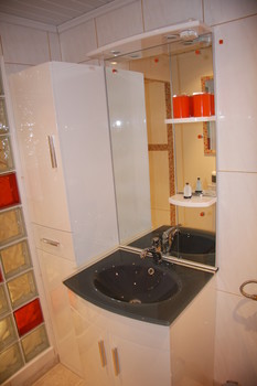 Salle d'eau - Lavabo ©Le Clos Joly