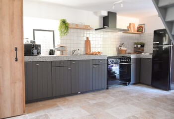 LOTT Graissessac - Cuisine complet equiper ©LOTT GRAISSESSAC