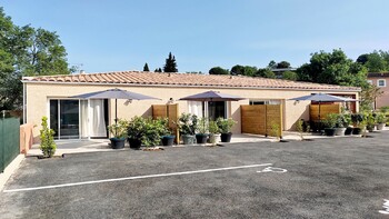 L'iris - Le Manaka les Buis :  Appartement 2 personnes à Lamalou-les-bains_7 ©Karim Debache
