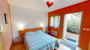 chambre principale acces PMR depuis l exterieur appart Ibiscus Villa Marrakech L ©villa Marrakech Lamalou Marc Engler