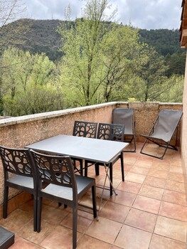 location la remise ©elisa cros