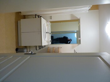 P1300178-Salle-de-Bain.B.Resize-a-35-pct ©©vallon