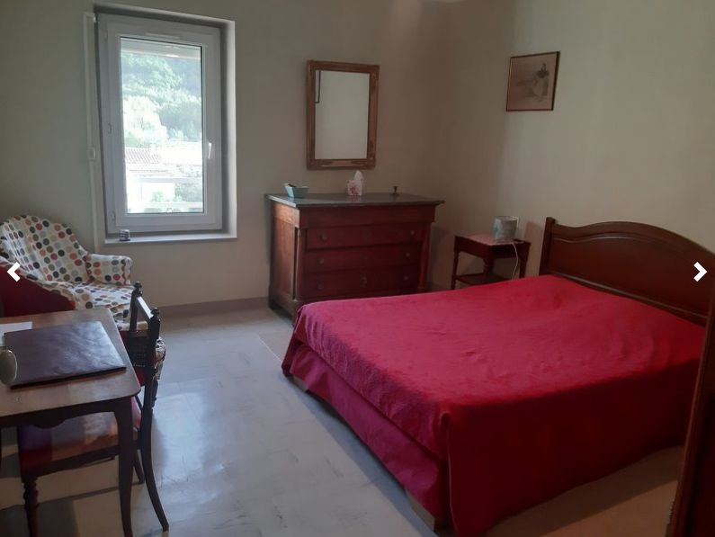 NICHET-CHAMBRE-ROUGE - ©NICHET-CHAMBRE-ROUGE