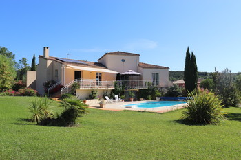 VUE ENSEMBLE MAISON ©OT GRAND ORB