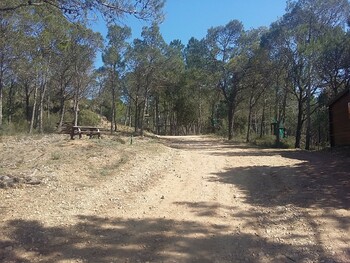 Piste vers Parc Eolien ©PAGES Hugues