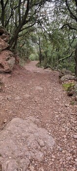 Sentier au bord de l 'Orb ©PAGES Hugues