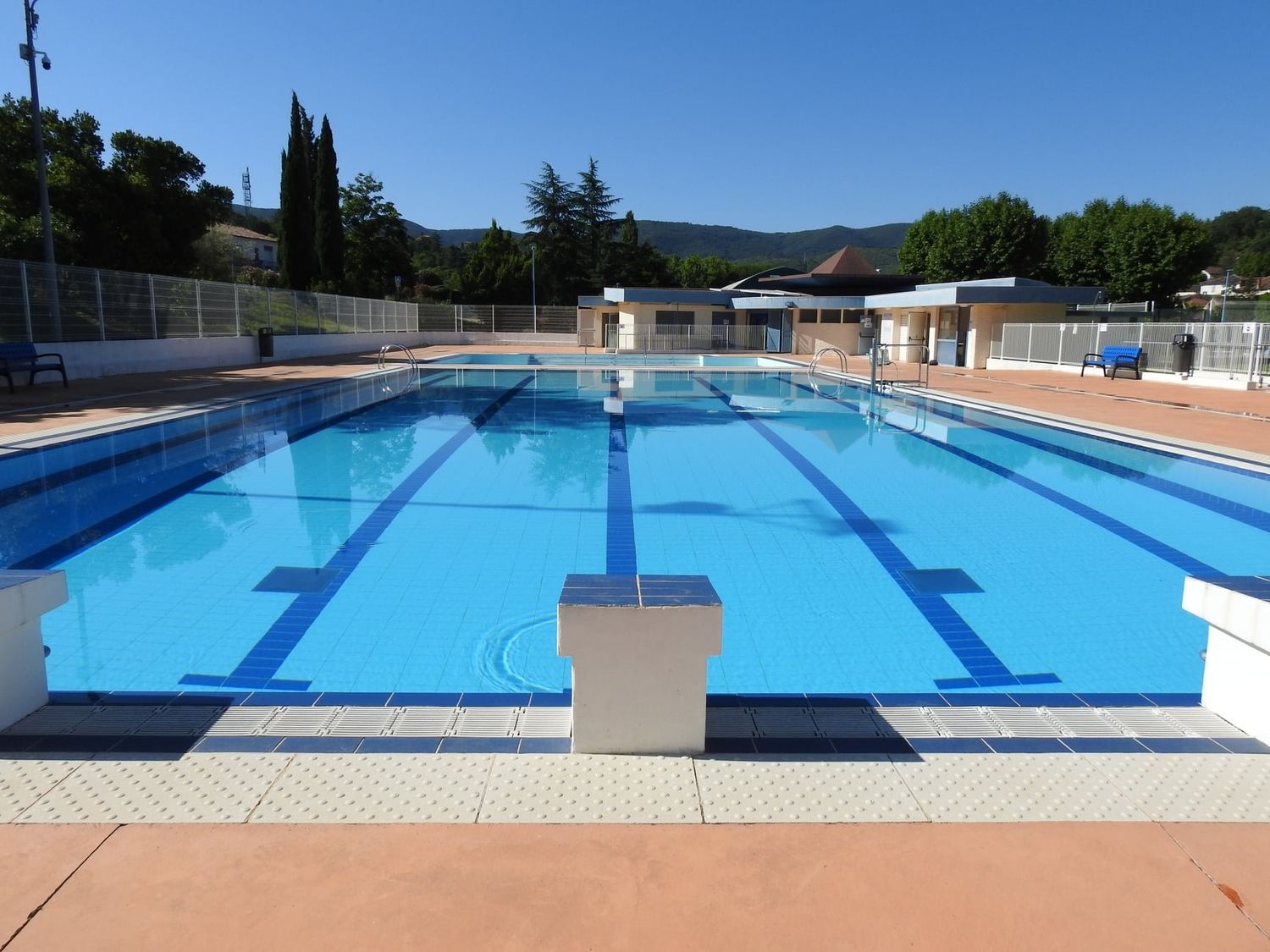 piscine ©Mairie Lamalou les Bains