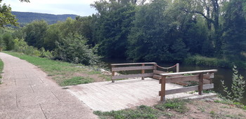 Accès pnr poste de pêche - Parc Pierre RABHI  ©Murielle SANZ 